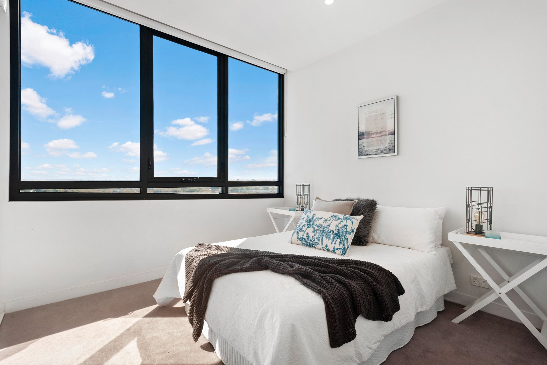 Property Gallery Thumbnail 7