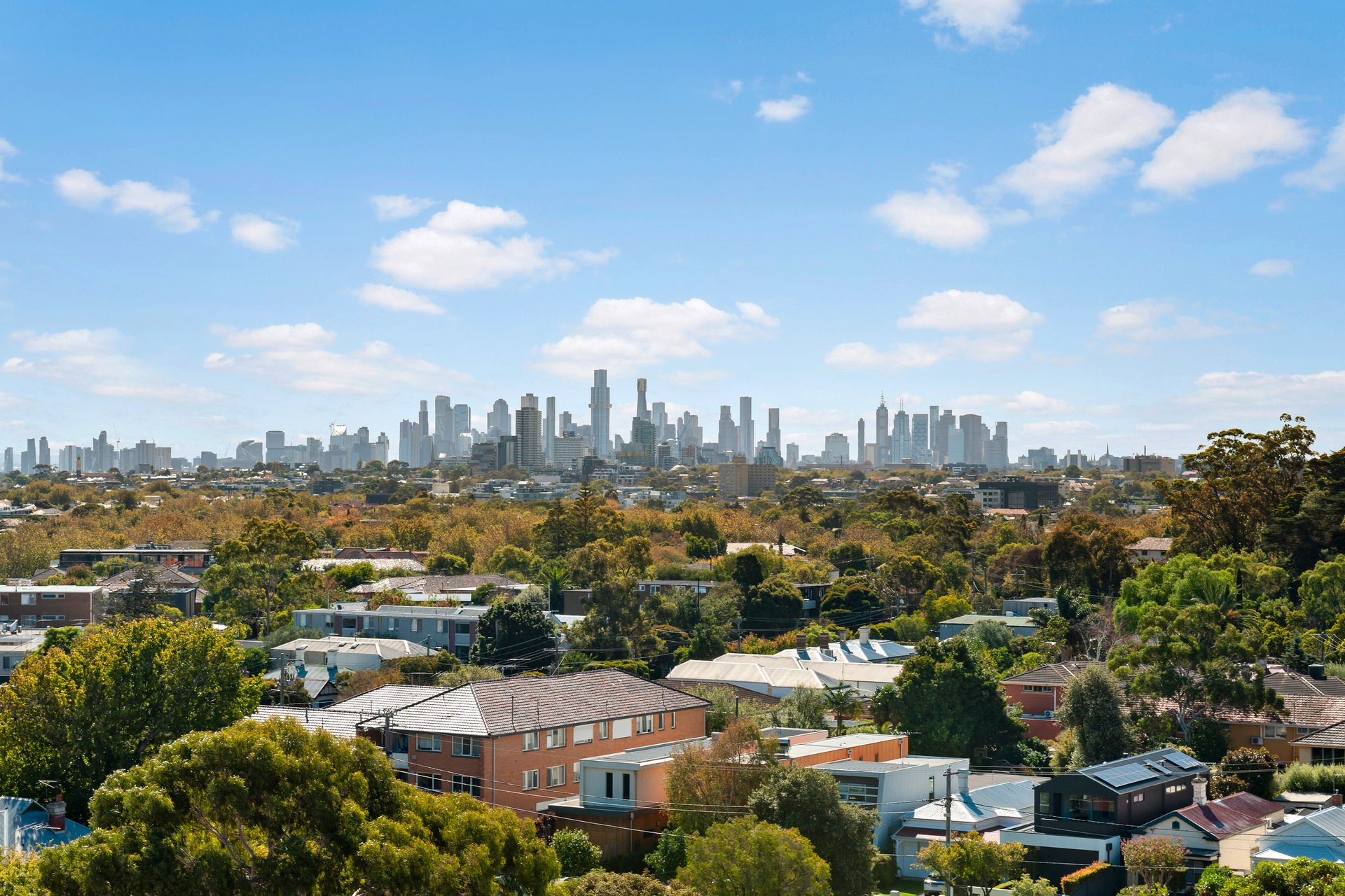 Property Gallery Thumbnail 11