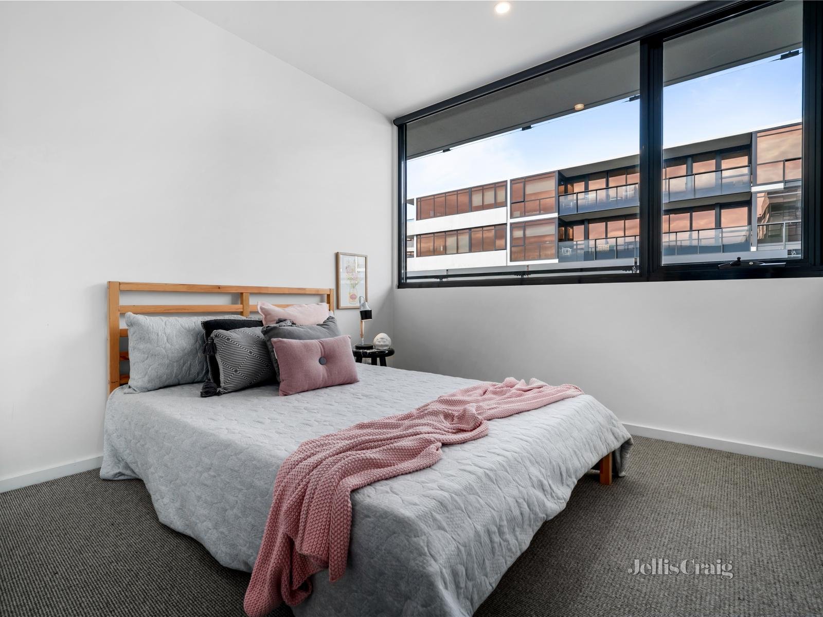 806/20 Shamrock Street, Abbotsford image 3