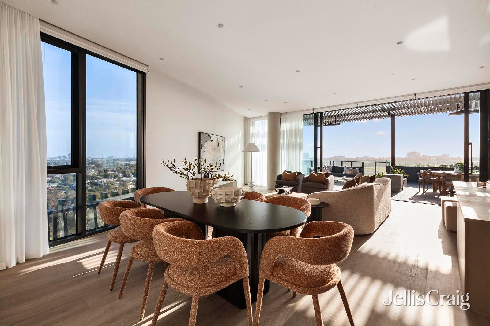 807/550 Epsom Road, Flemington image 4