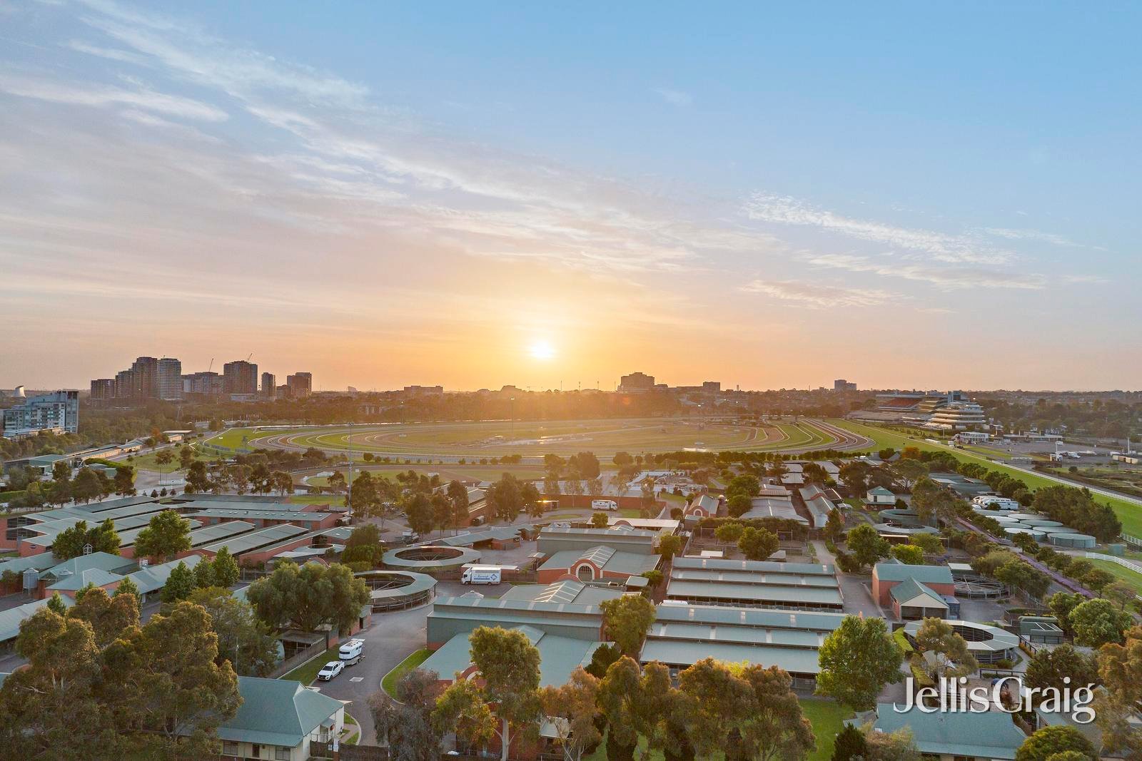 807/550 Epsom Road, Flemington image 13