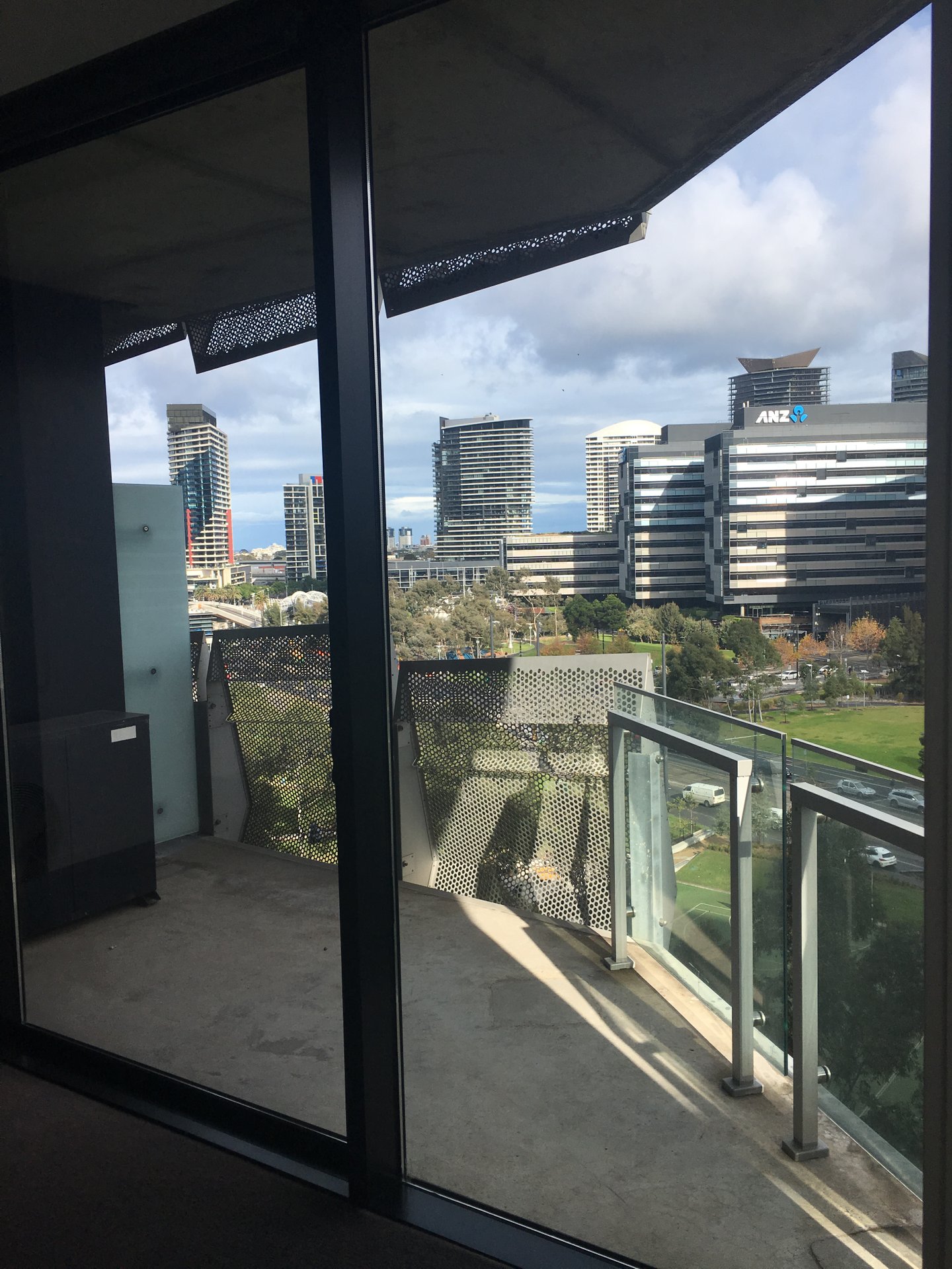 808 / 8 Waterview Walk DOCKLANDS, VIC 3008