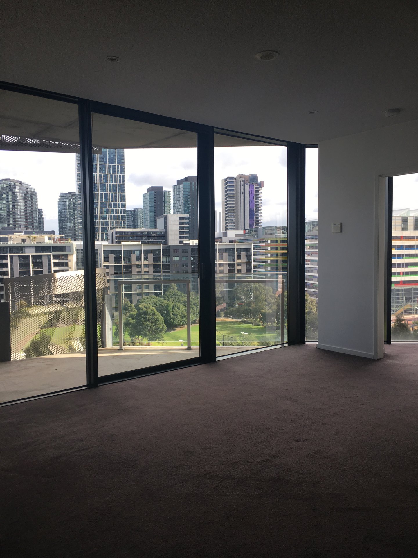 808 / 8 Waterview Walk DOCKLANDS, VIC 3008