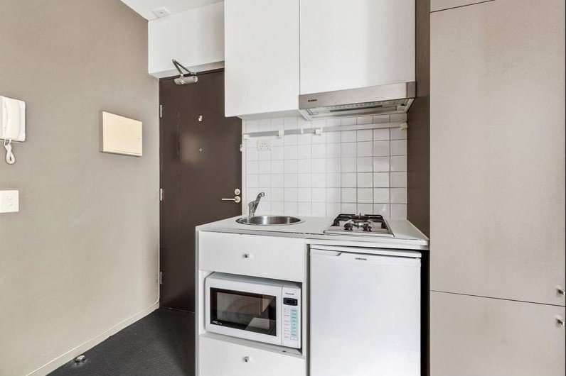 809/9 Earl Street, Carlton image 4