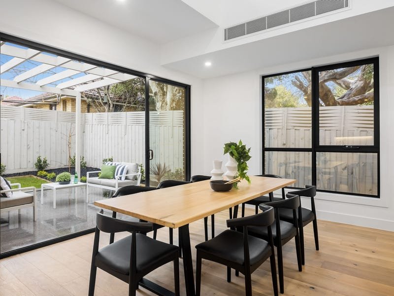 Property Gallery Thumbnail 6