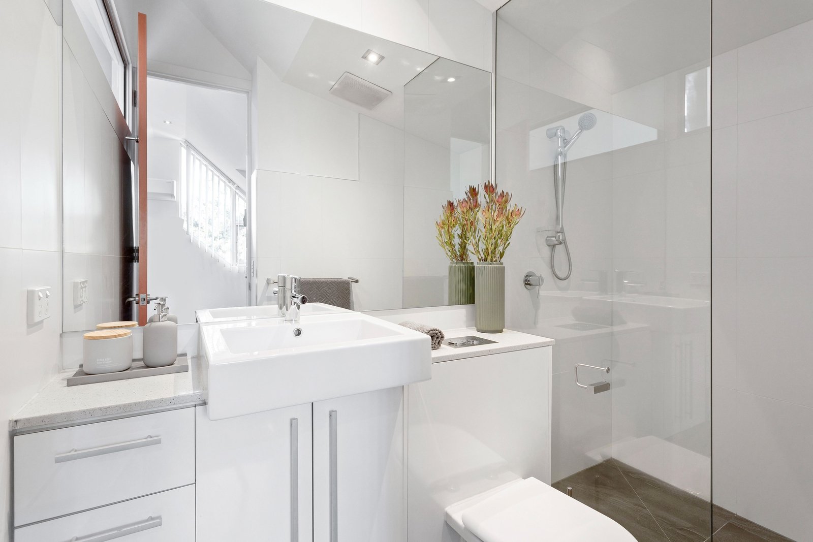 Property Gallery Thumbnail 10