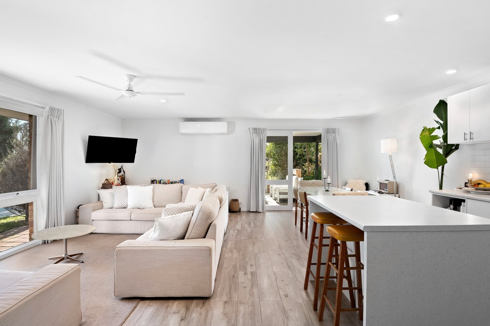 Property Gallery - Main Image