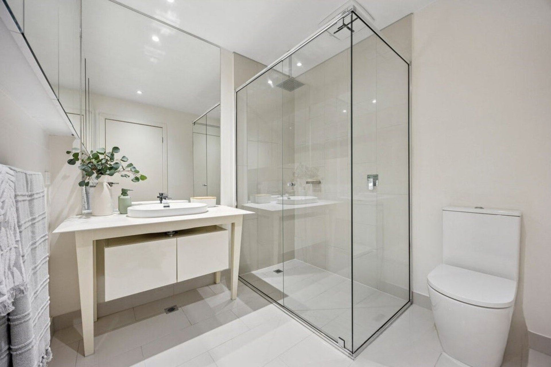81 Belsay Chase, Chirnside Park image 5