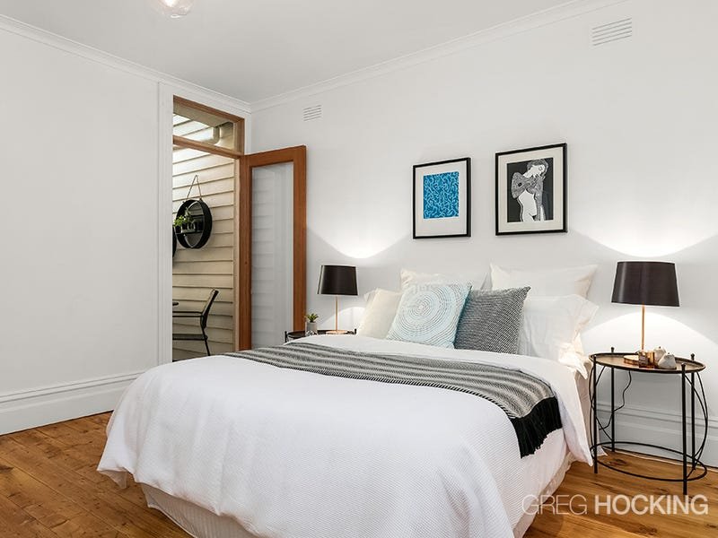 81 Carter Street, Middle Park image 7
