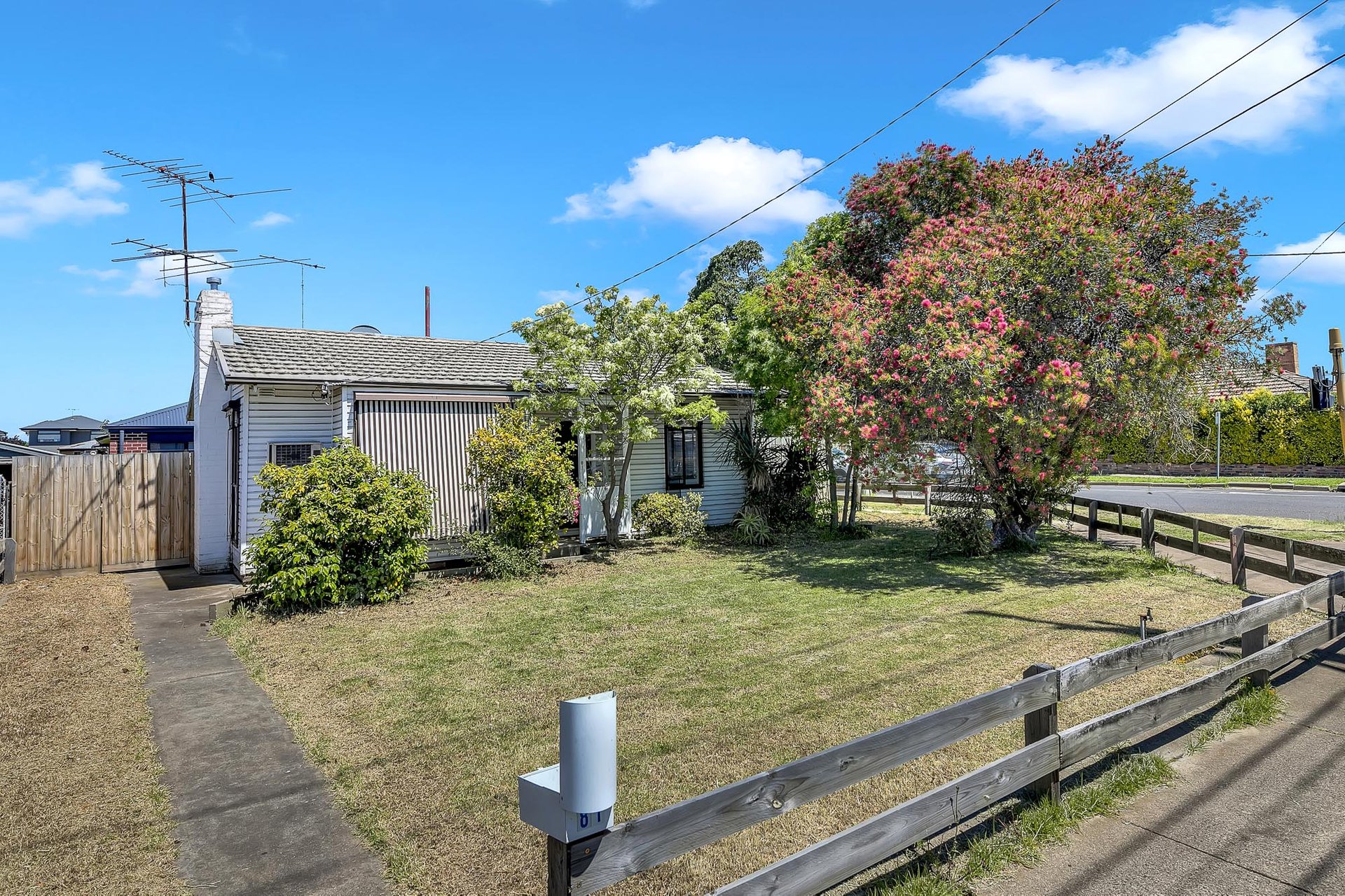 81 Cox Road, Norlane image 1