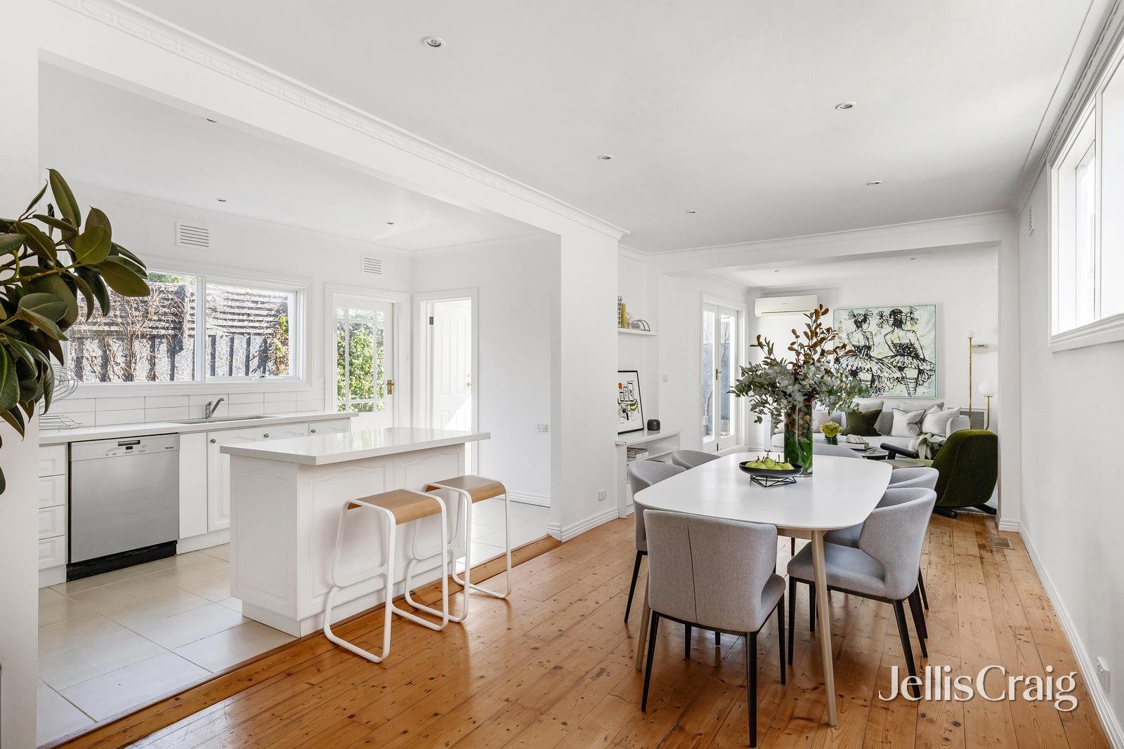 81 Earl Street East, Prahran image 4