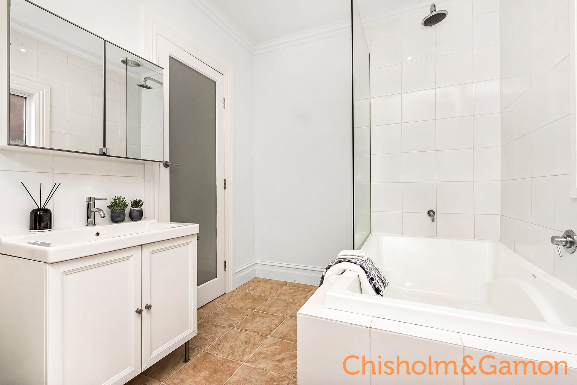 81 Erskine Street, Middle Park image 9