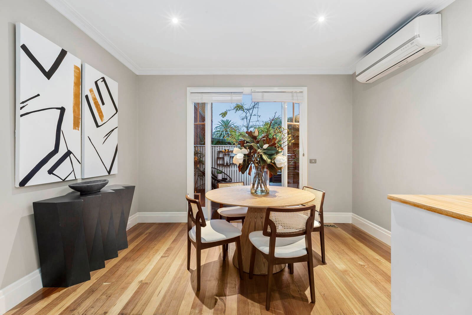 Property Gallery Thumbnail 4
