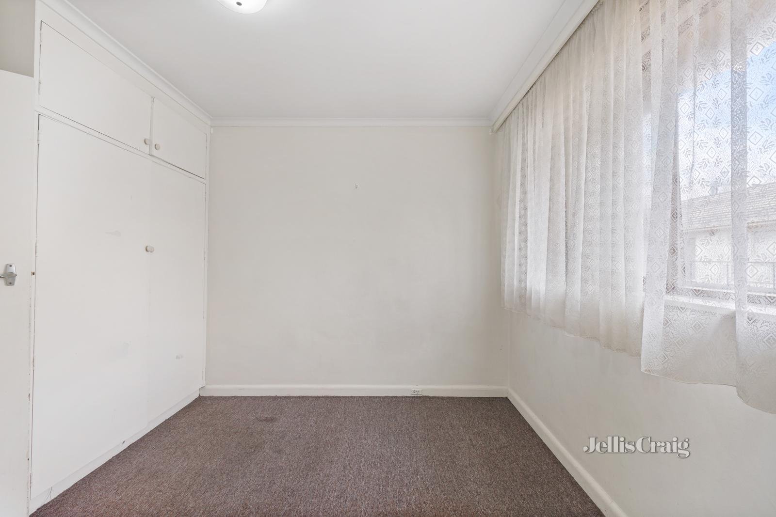 8/1 Kokaribb Road, Carnegie image 7