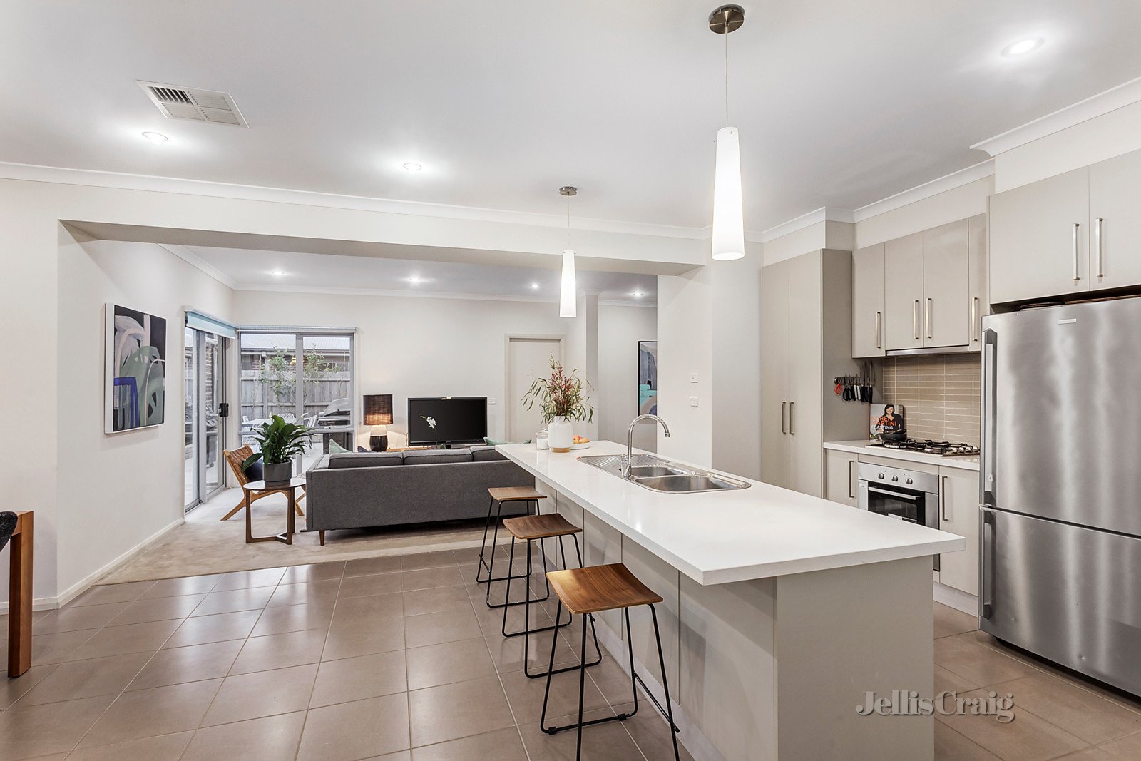 81 Liberty Parade, Bellfield image 3