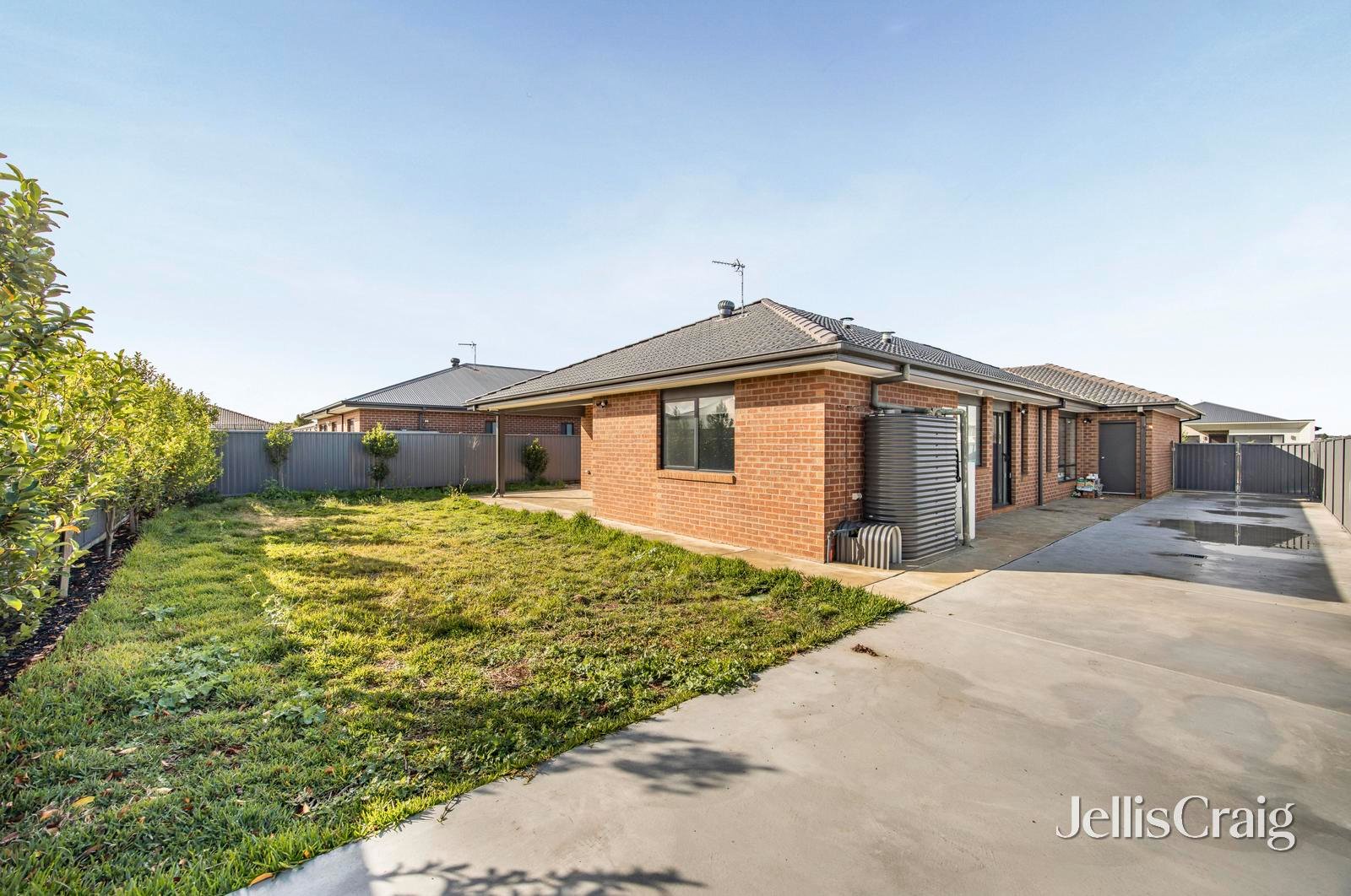 81 Lugano Avenue, Alfredton image 9
