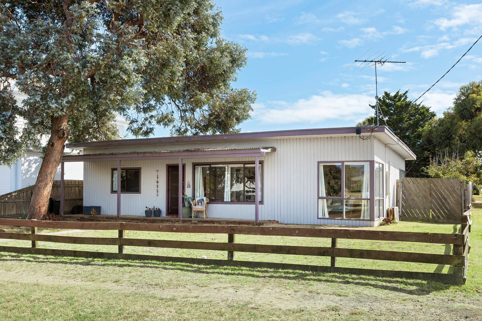 Property Gallery Thumbnail 10