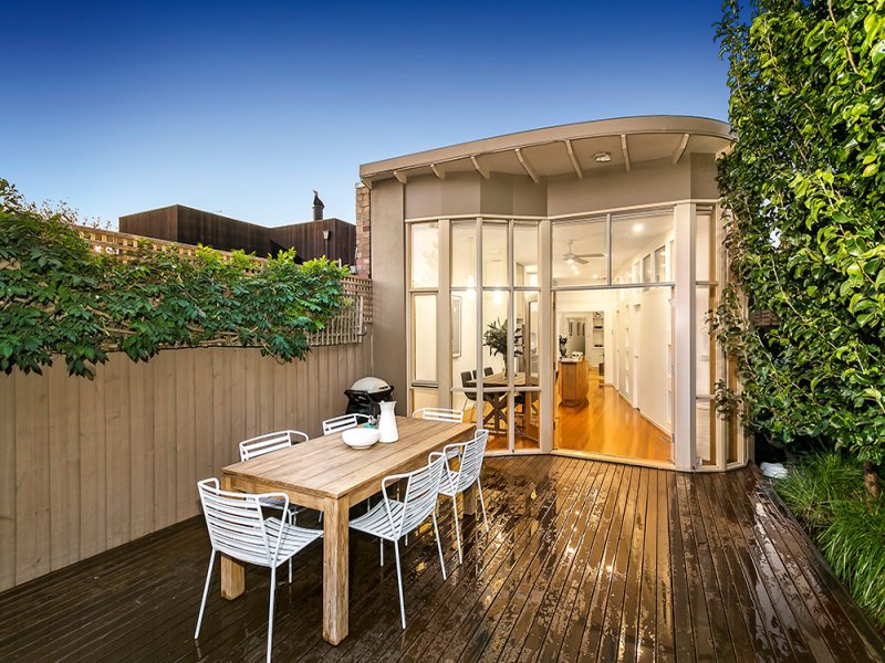 81 Milton Street, Elwood image 6