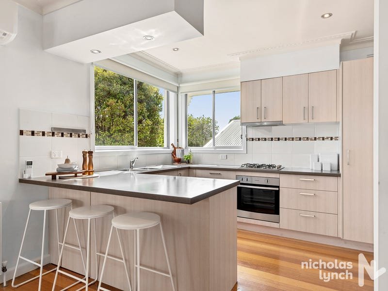 Property Gallery Thumbnail 6