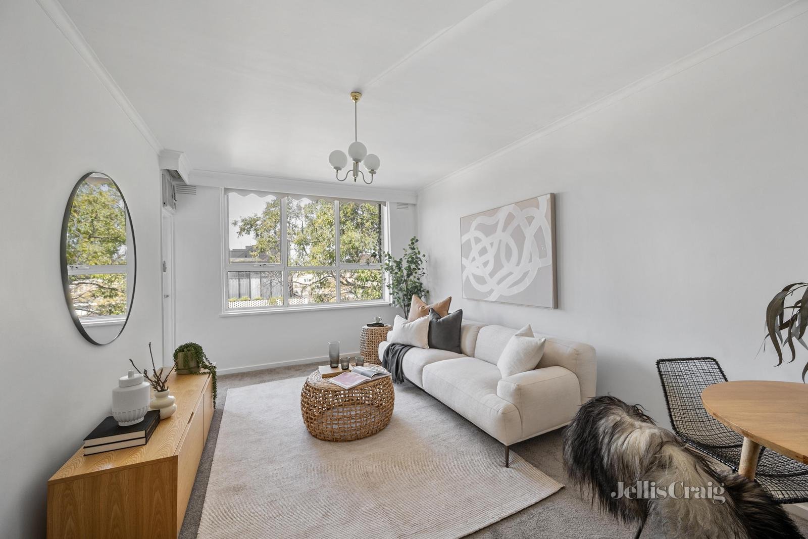 8/1 Power Avenue, Hawthorn image 2