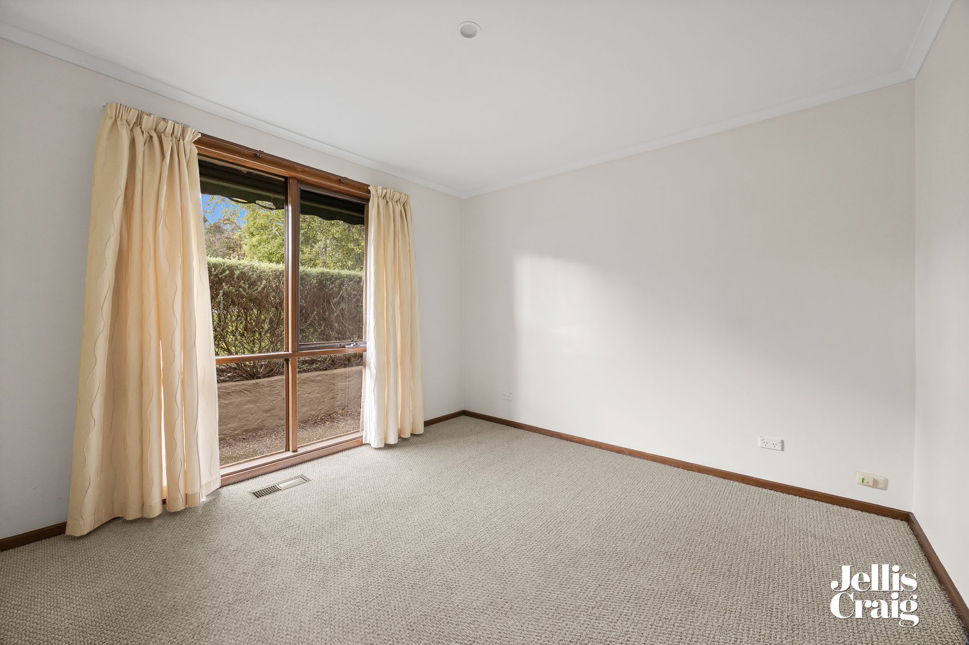 81 Richardson Drive, Mornington image 6
