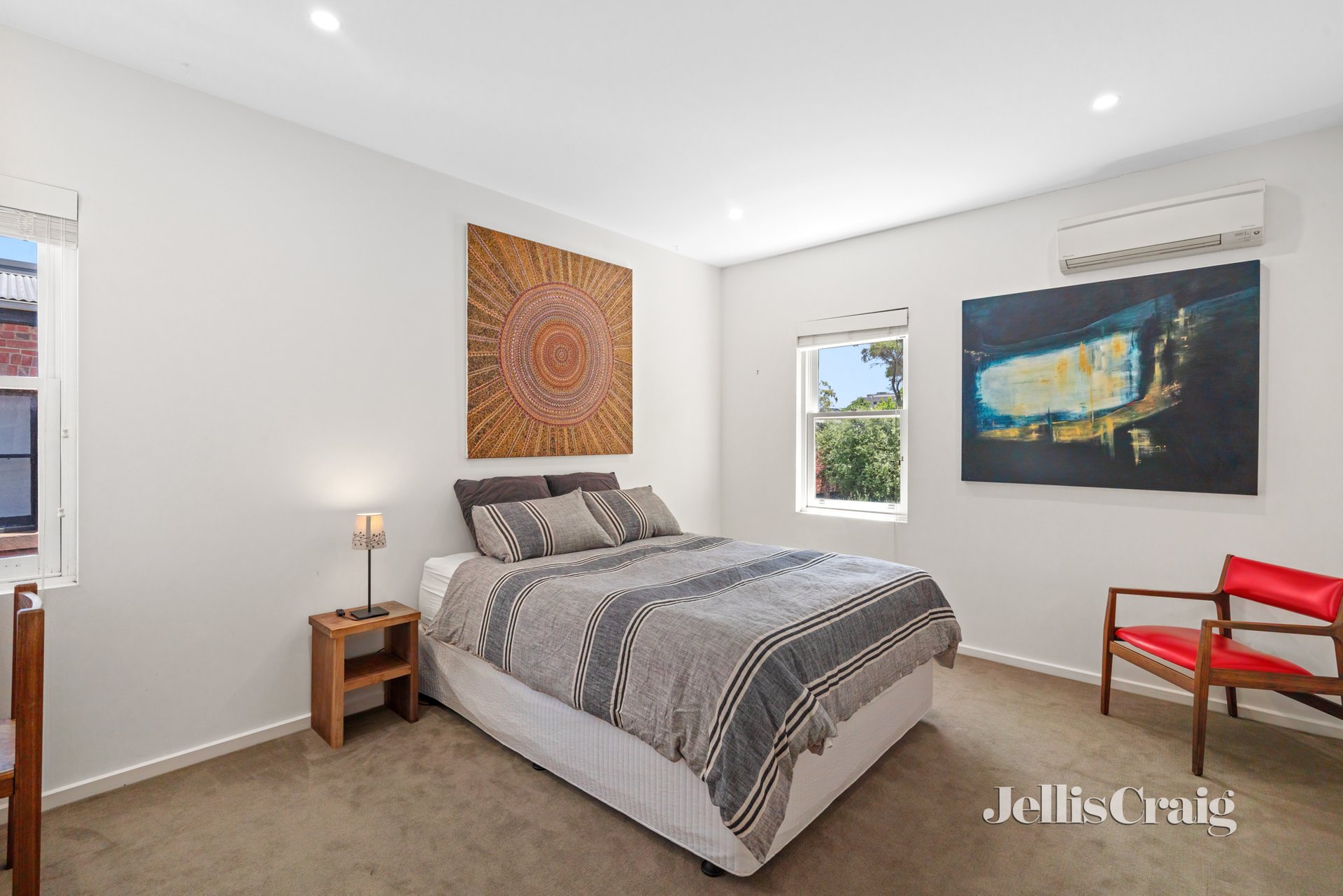 81 Rowena Parade, Richmond image 6