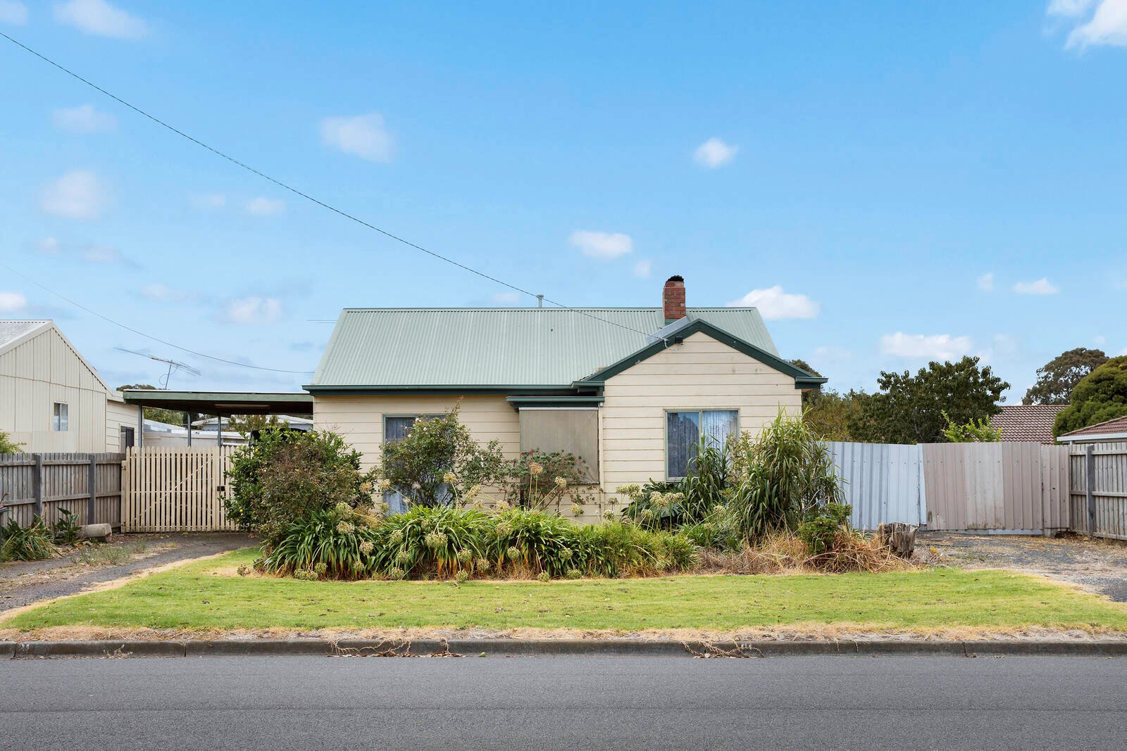 Property Gallery Thumbnail 2