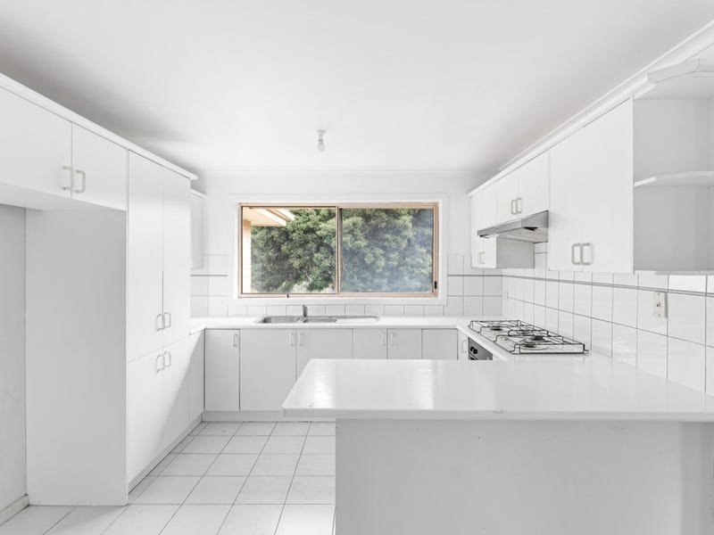 Property Gallery Thumbnail 6