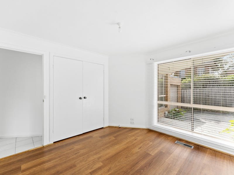 Property Gallery Thumbnail 7