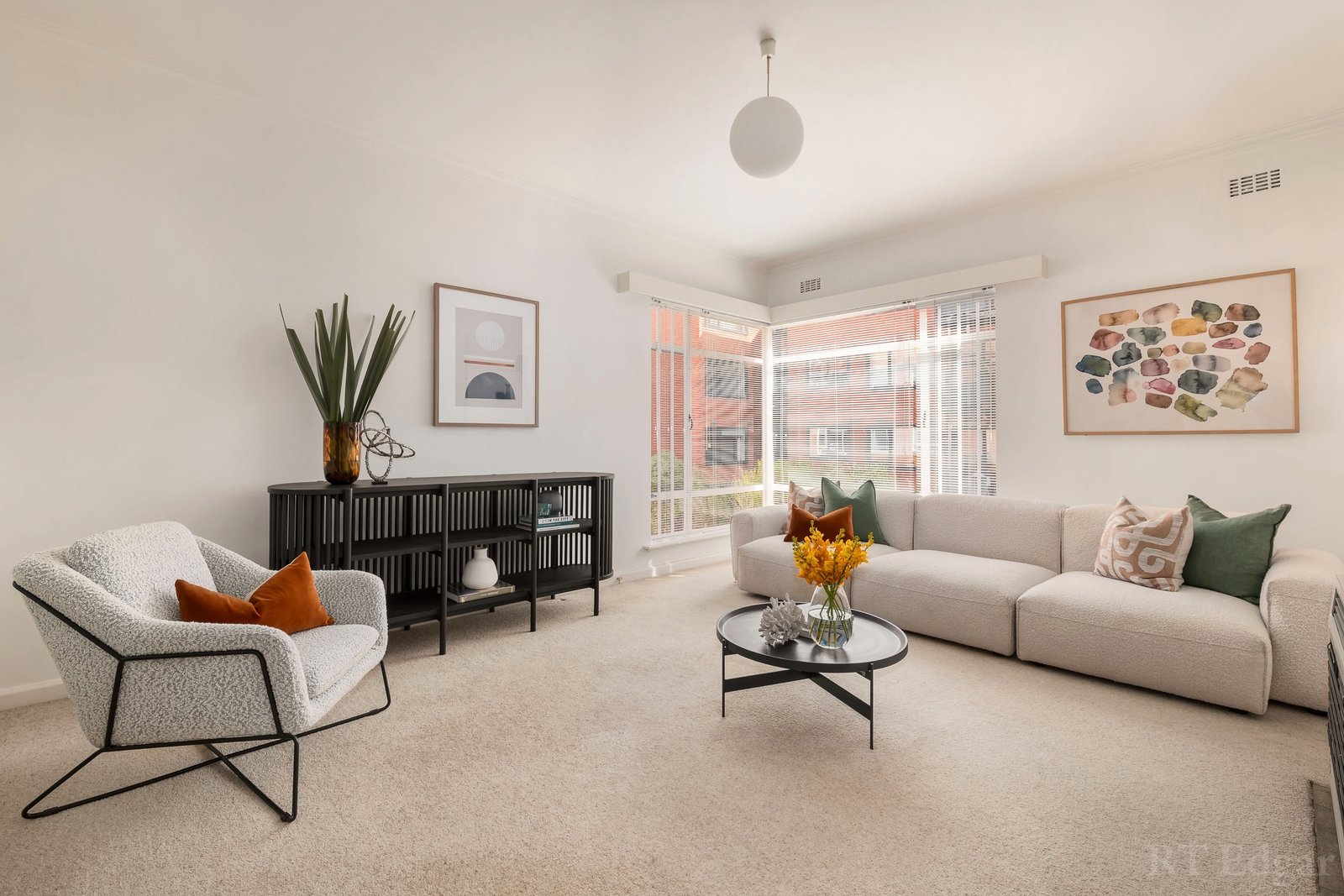 Property Gallery Thumbnail 6