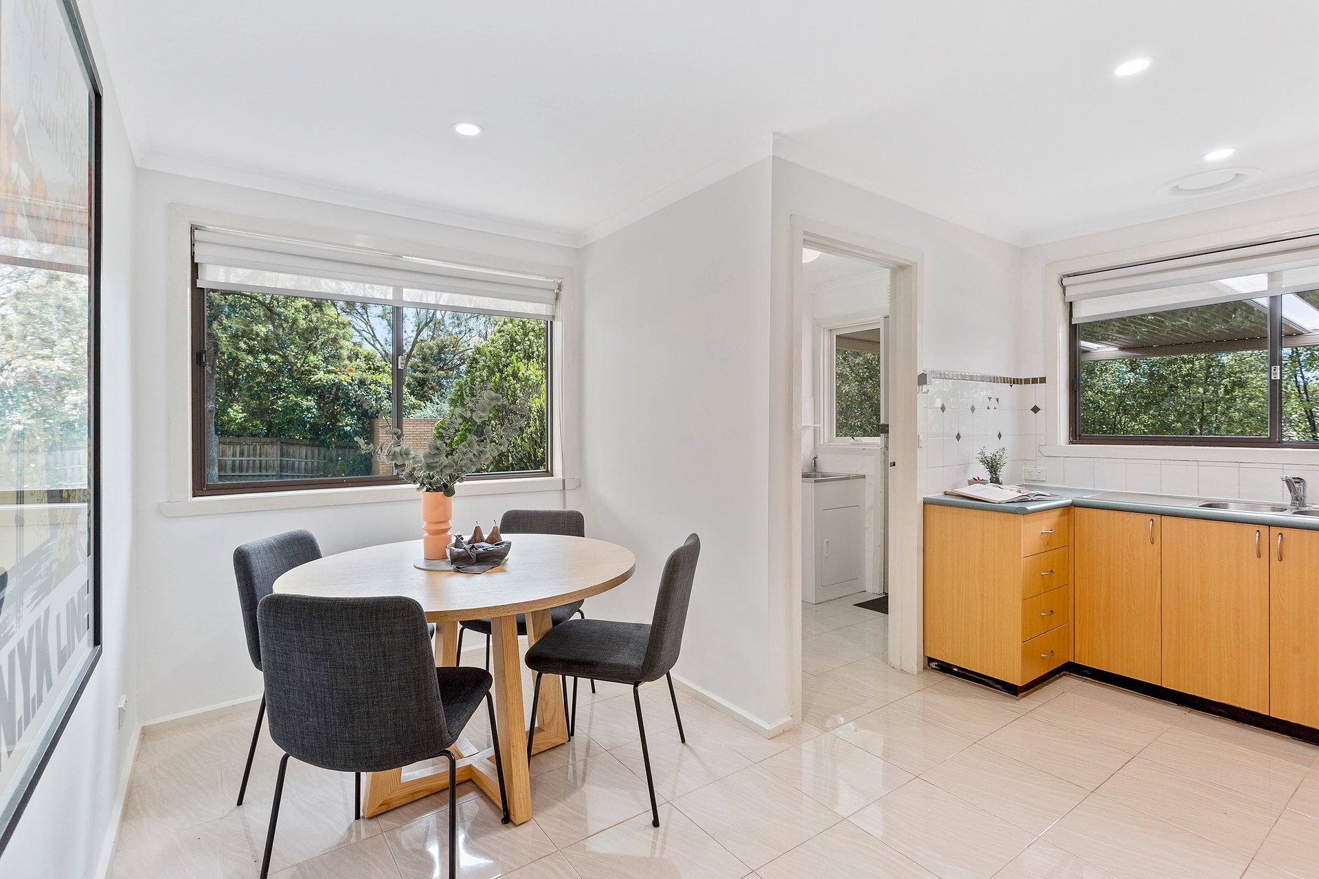 8/10 Webb Street, Burwood image 2