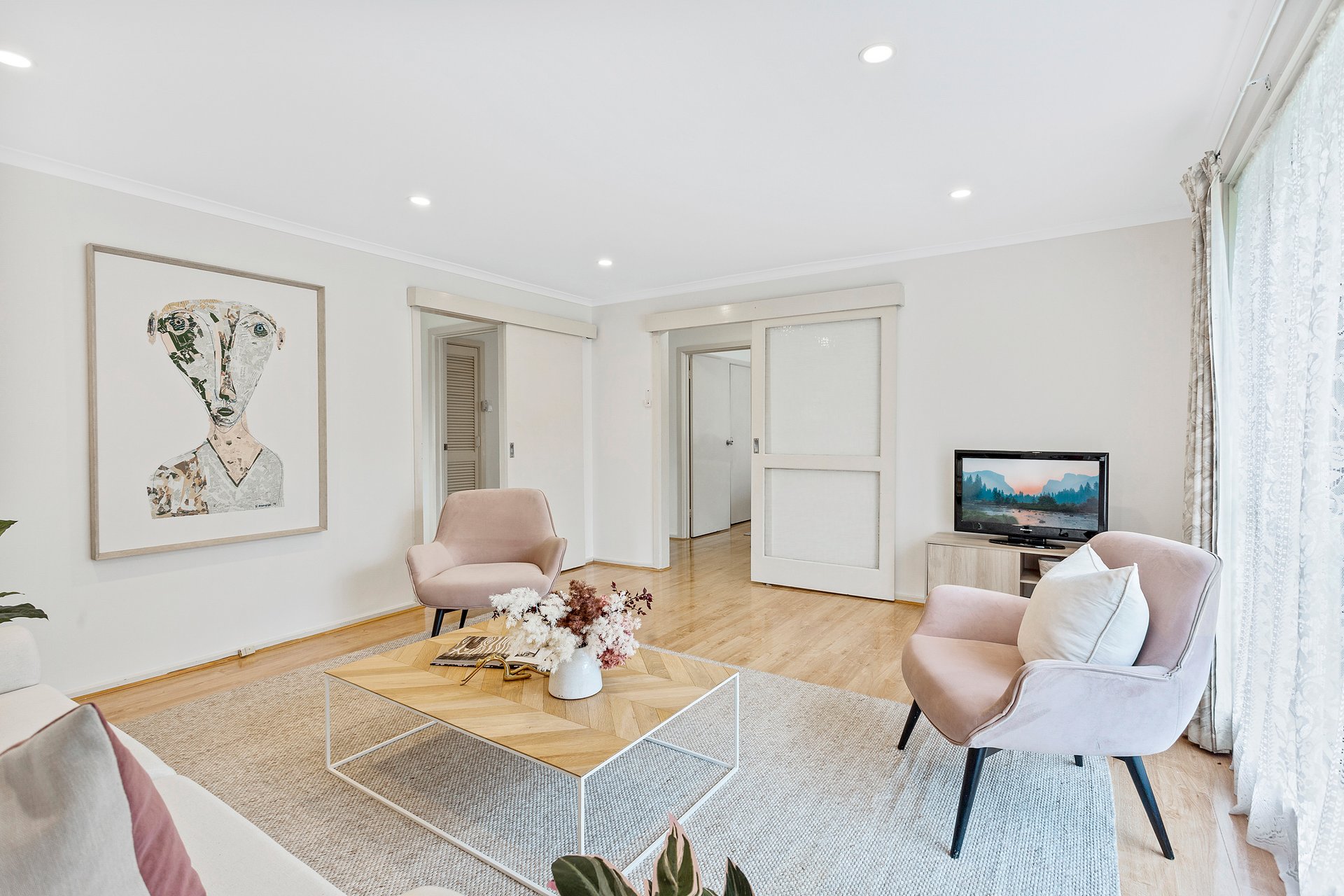 8/10 Webb Street, Burwood image 4