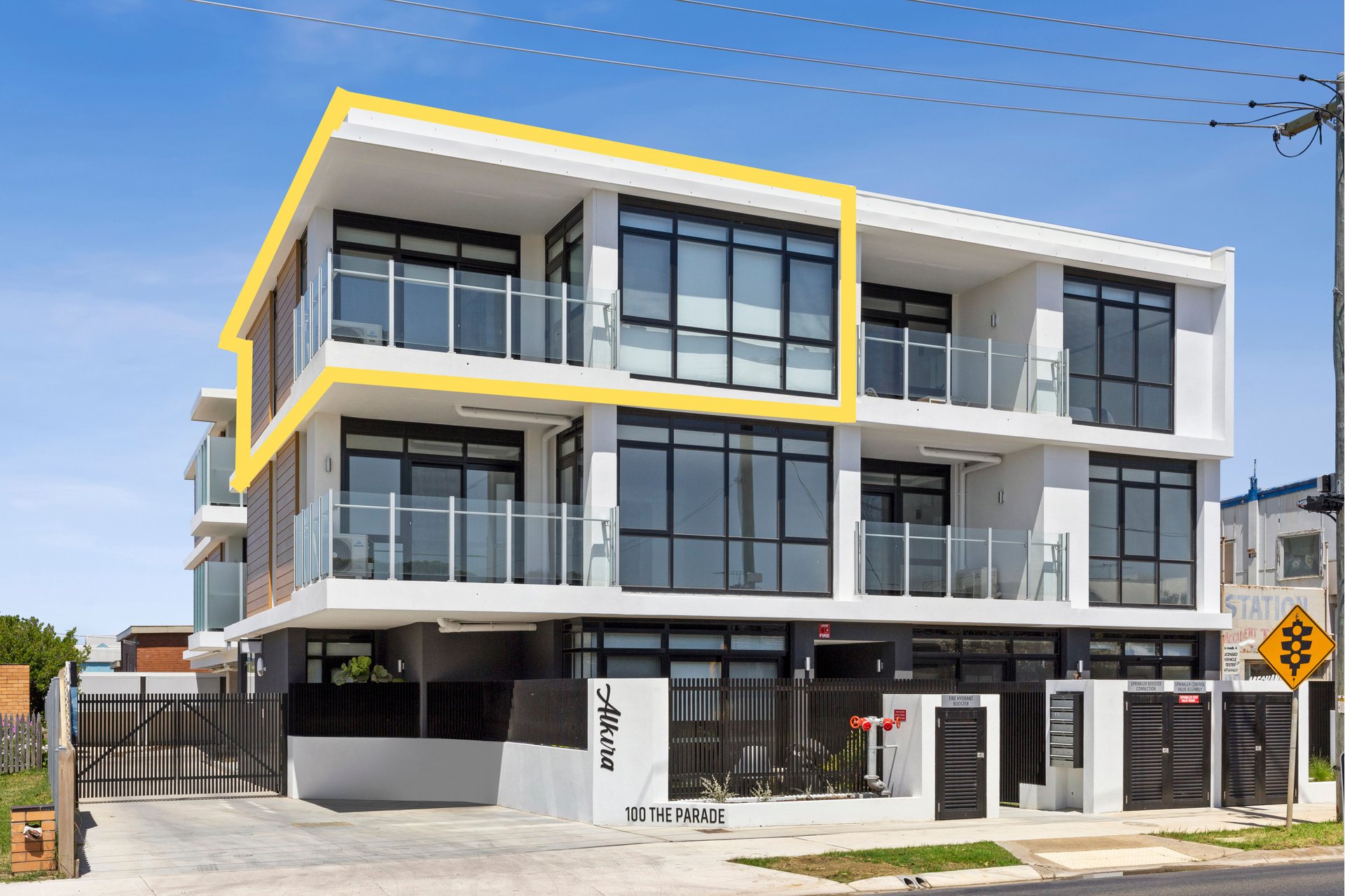 Property Gallery - Main Image