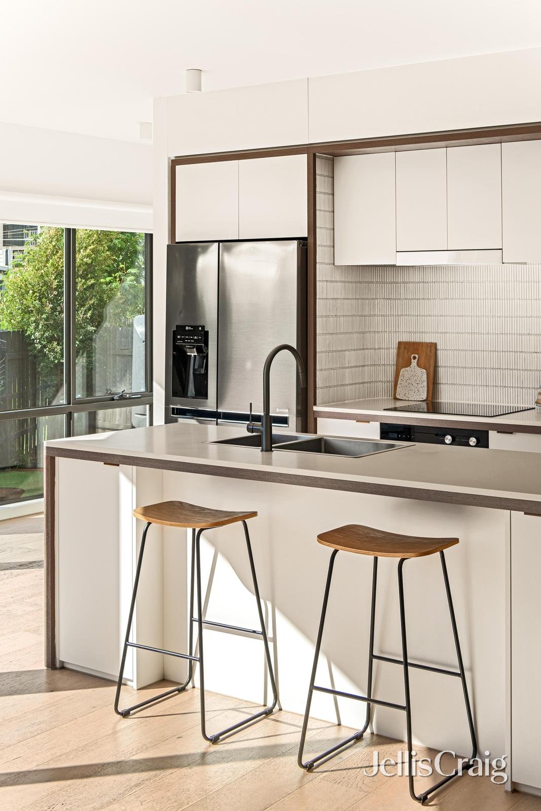 8/101 White Street, Mordialloc image 6