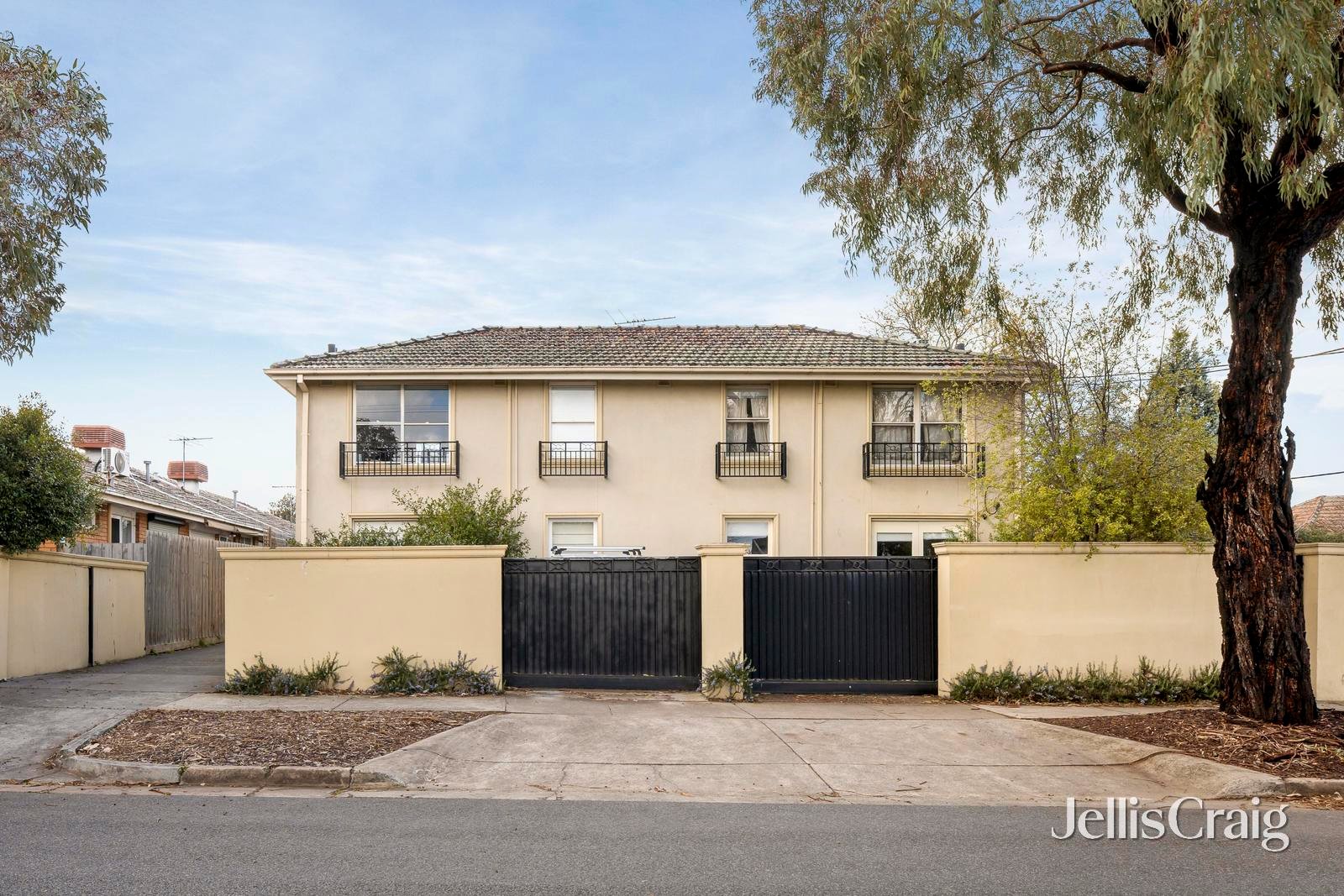 8/102 Keon Street, Thornbury image 1