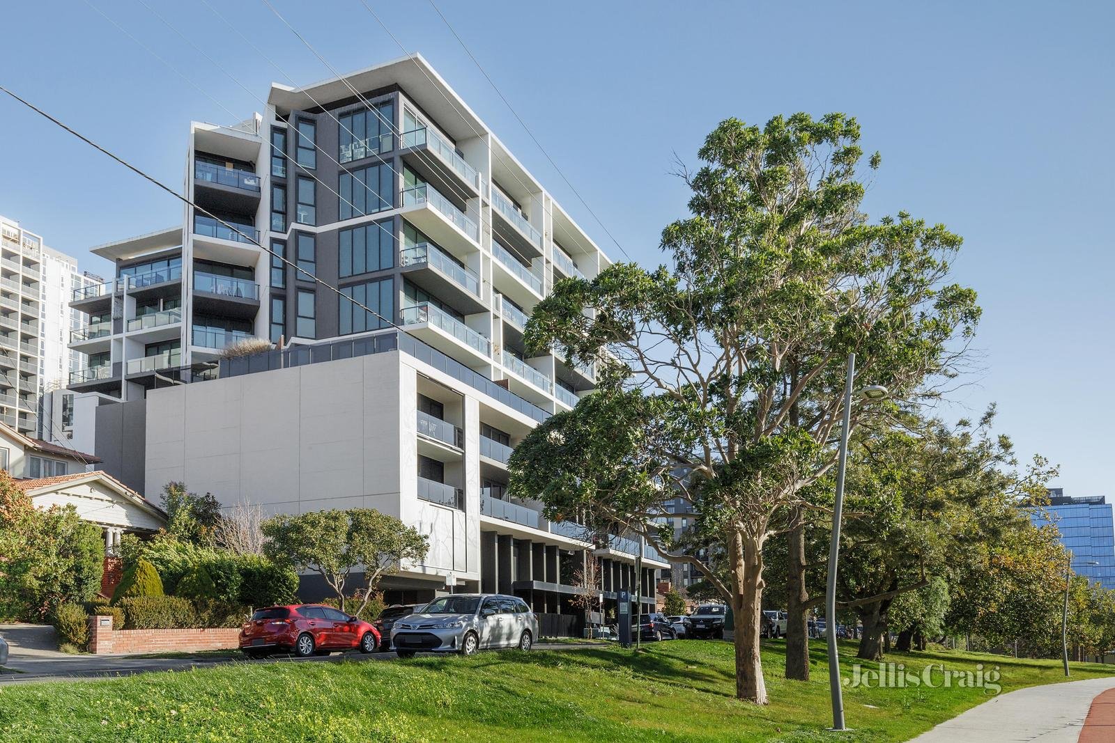 810/5-7 Irving Avenue, Box Hill image 9