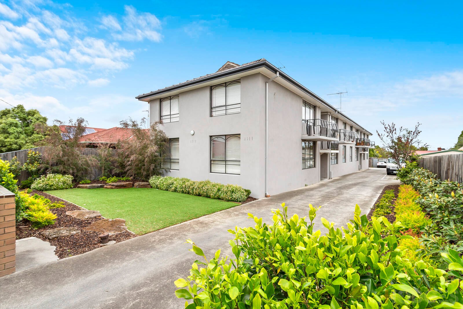 8 / 107 Somerville Road Yarraville