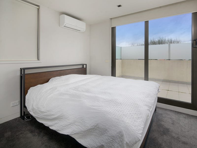Property Gallery Thumbnail 6