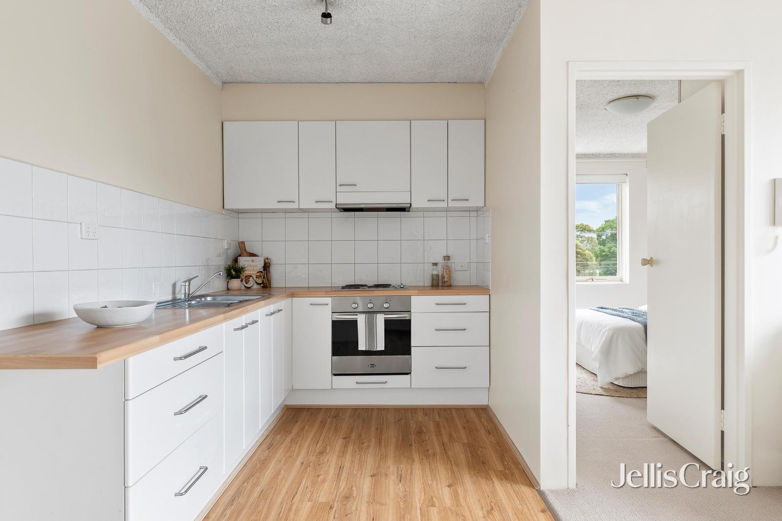 8/109 Heidelberg Road, Clifton&nbsp;Hill image 2