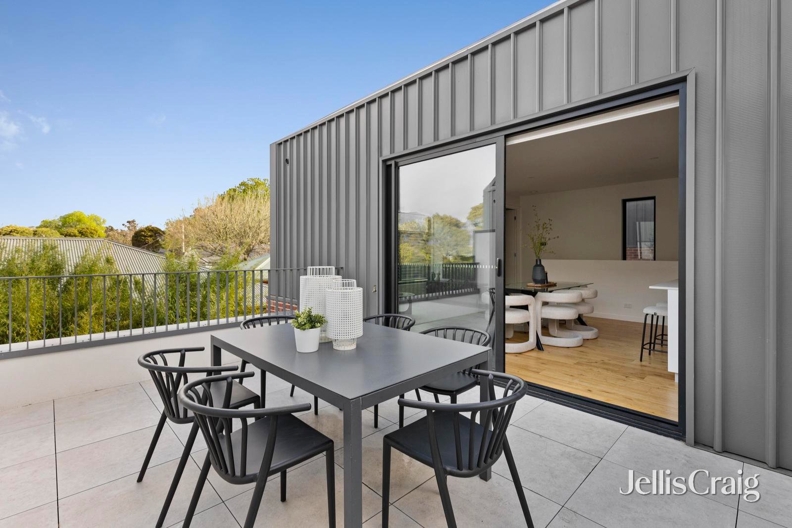 8/11 Vernon Street, Croydon image 9