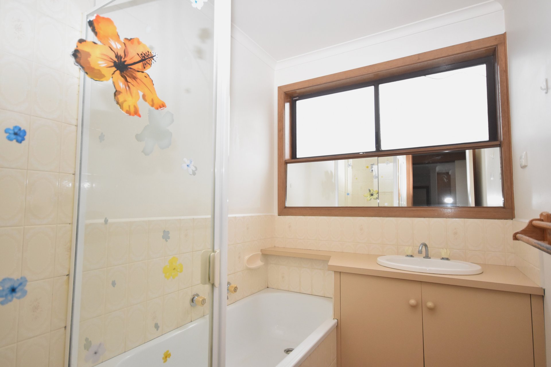8/112 Sherlock Road, Mooroolbark image 9