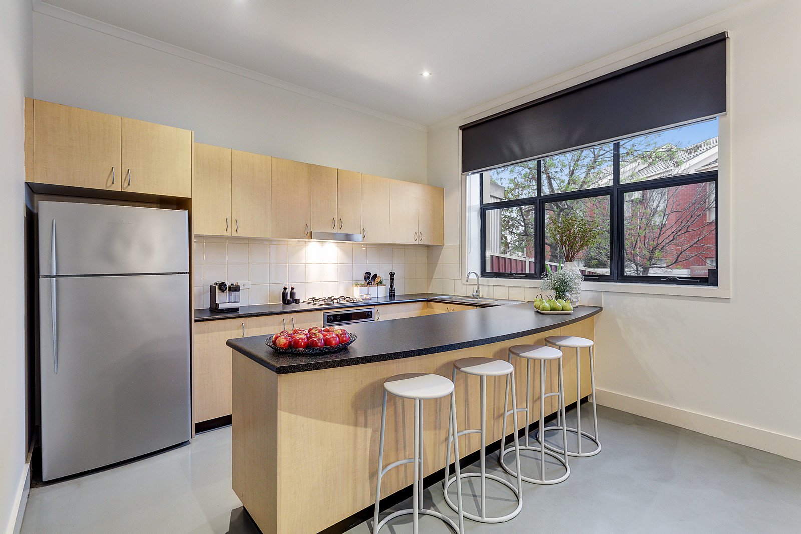 8/113 Ballarat Road, Footscray image 5