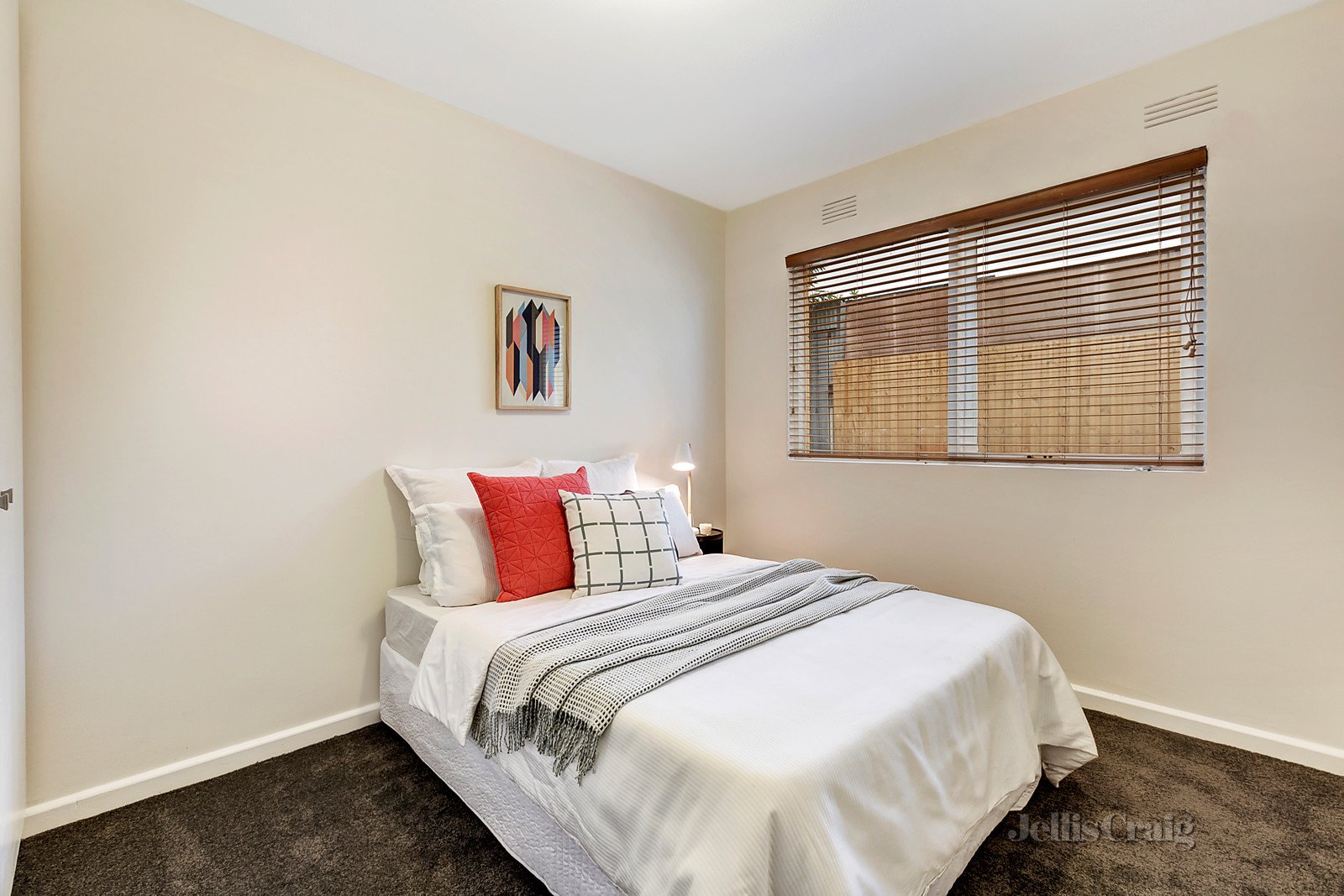 8/116 Arthurton Road, Northcote image 5