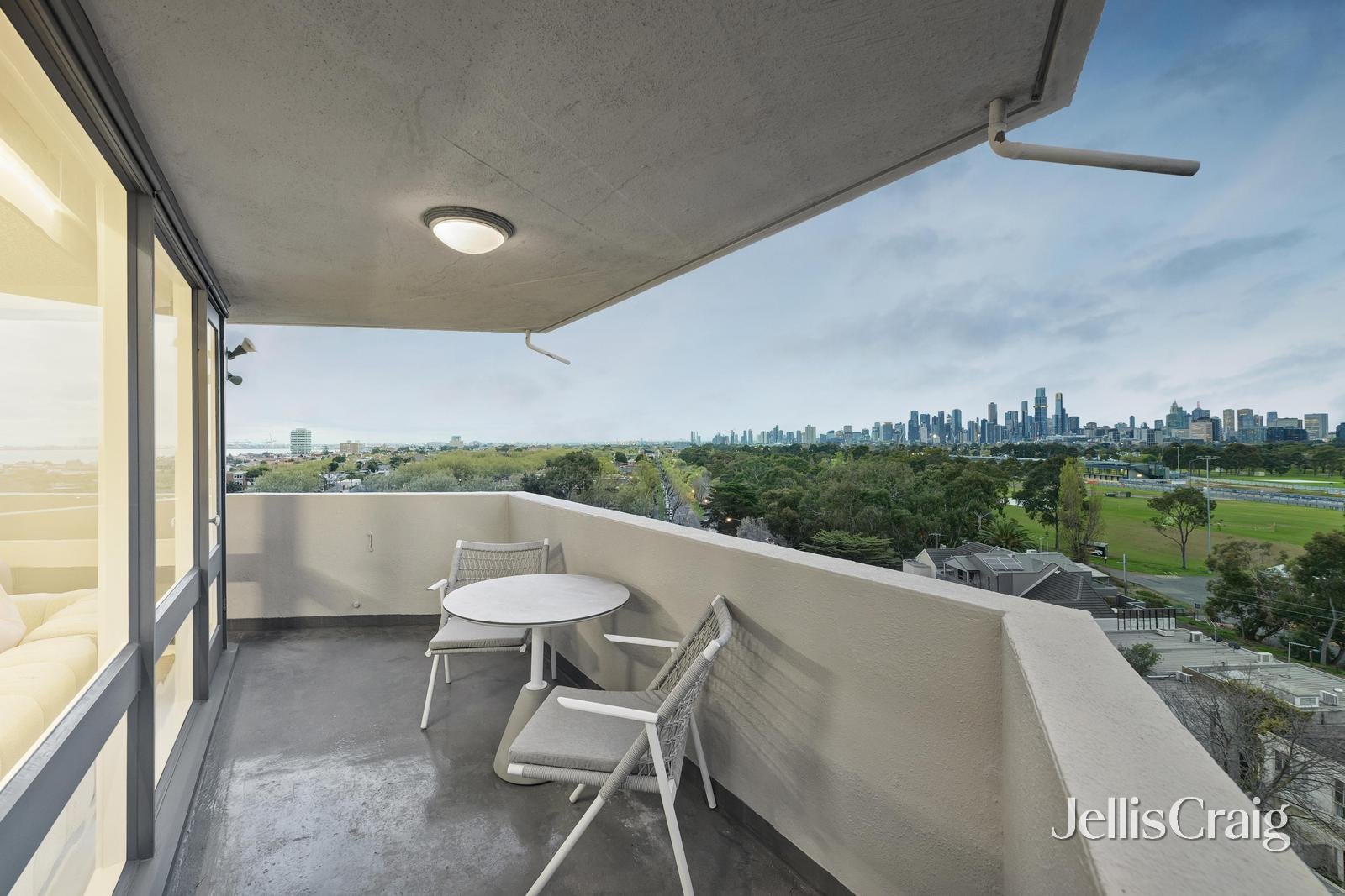 81/197 Canterbury Road, St Kilda West image 11