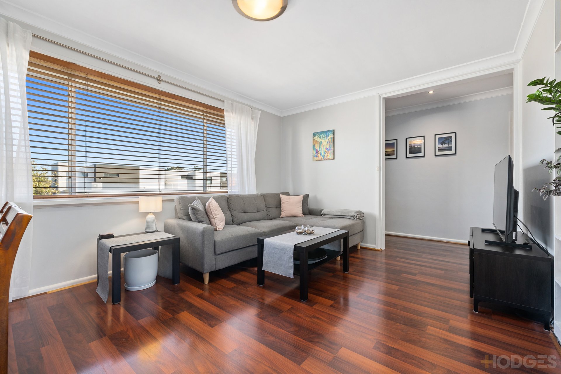 8 / 12 Bartlett Street Hampton East