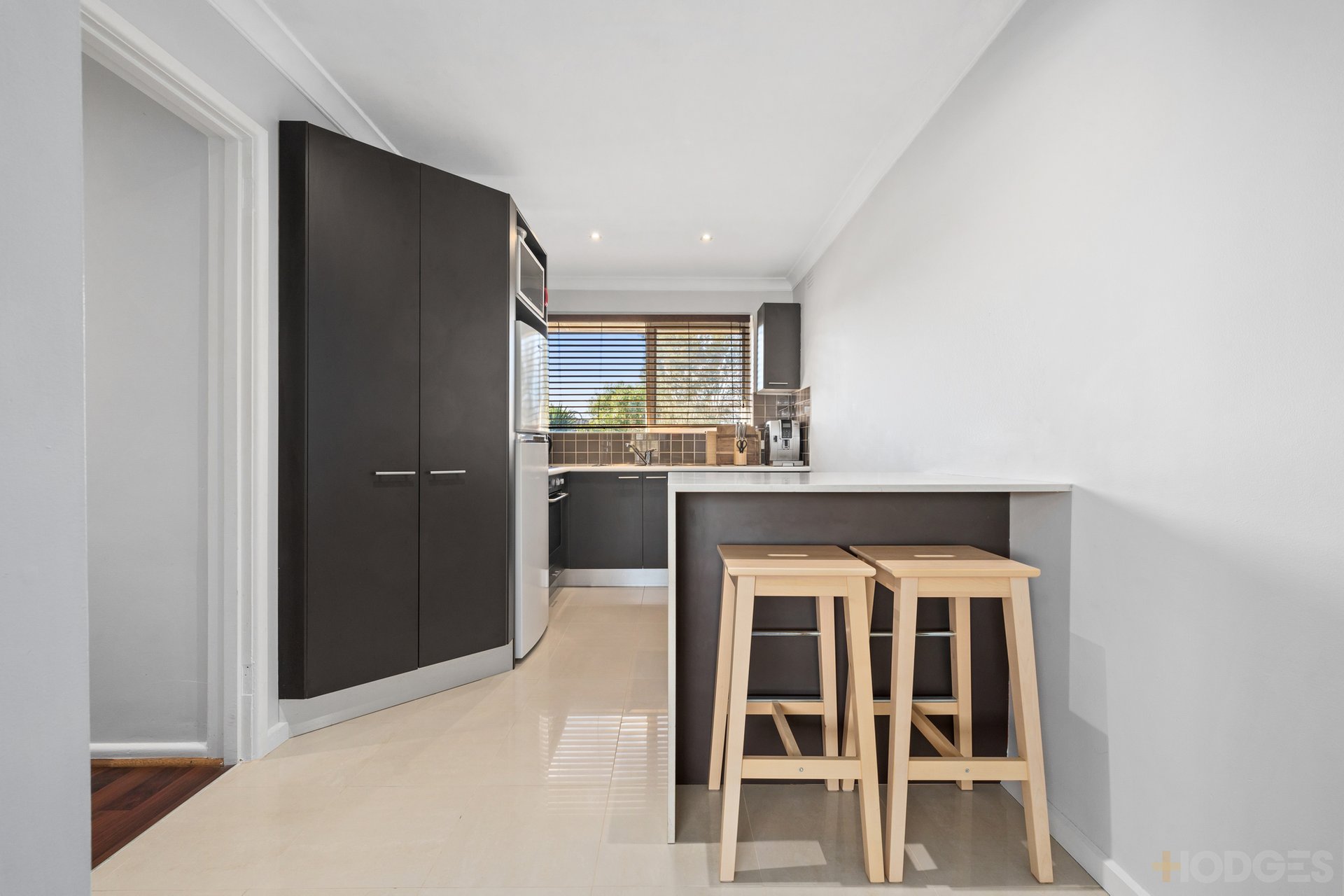8 / 12 Bartlett Street Hampton East
