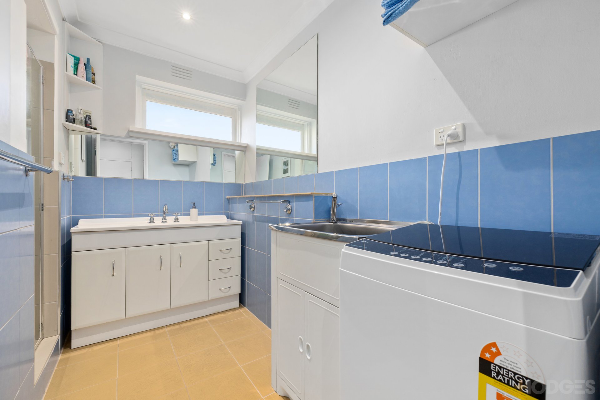 8 / 12 Bartlett Street Hampton East