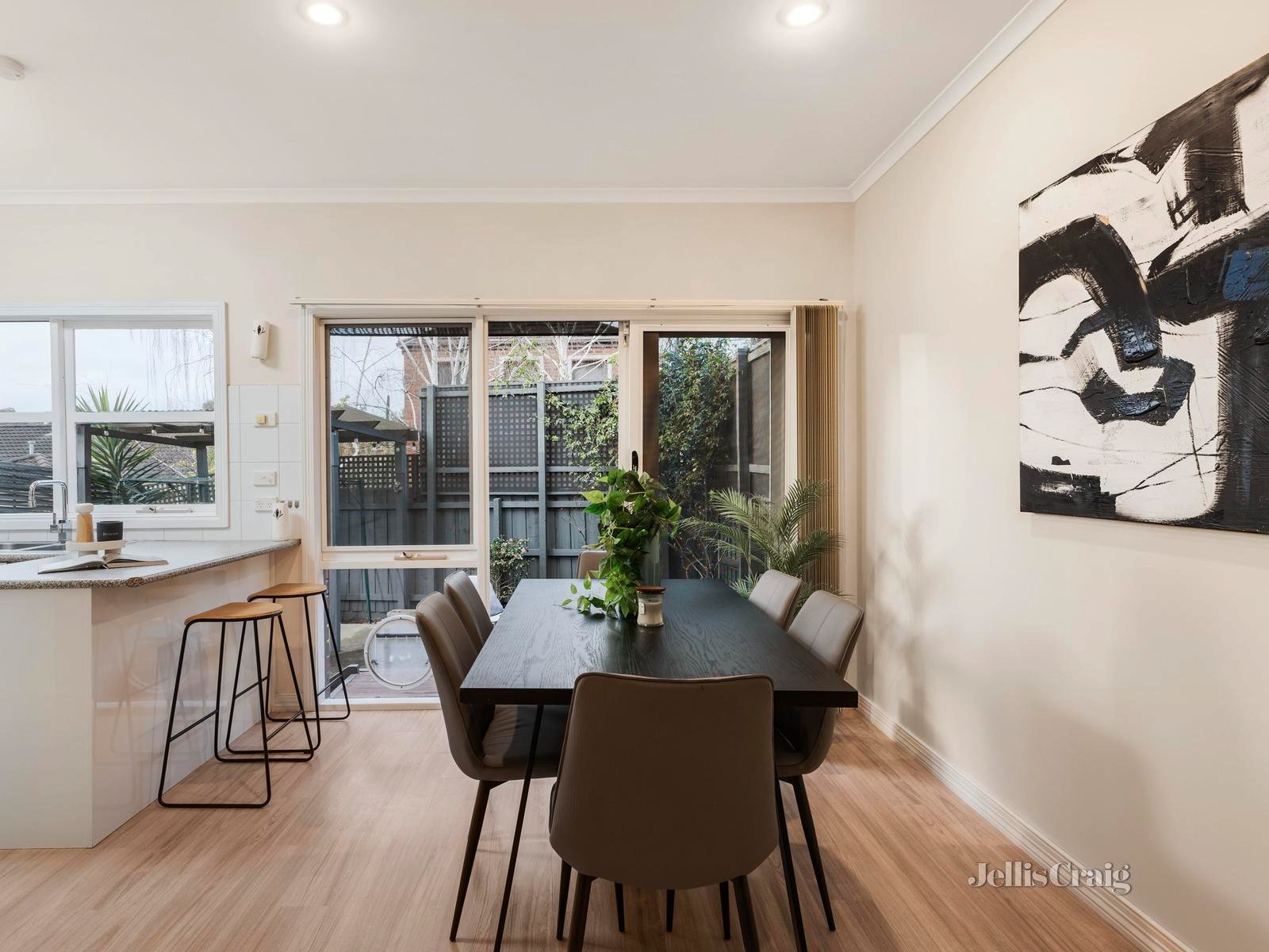 8/12 Omar Street, Templestowe Lower image 5