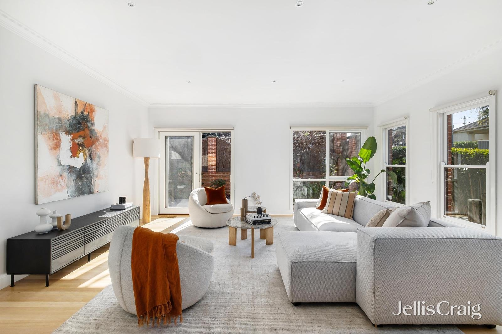 8/120 High Street, Glen Iris image 2