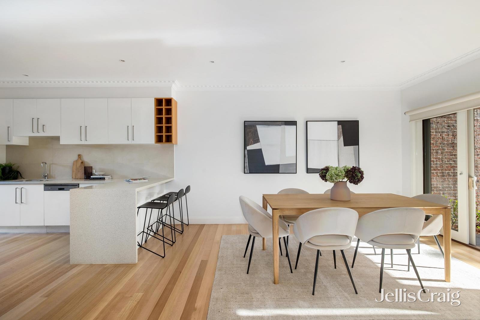 8/120 High Street, Glen Iris image 3